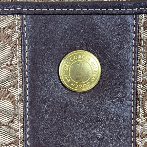 Coach Signature Brown and Tan Crossbody Shoulder Bag - Picture 3 of 12